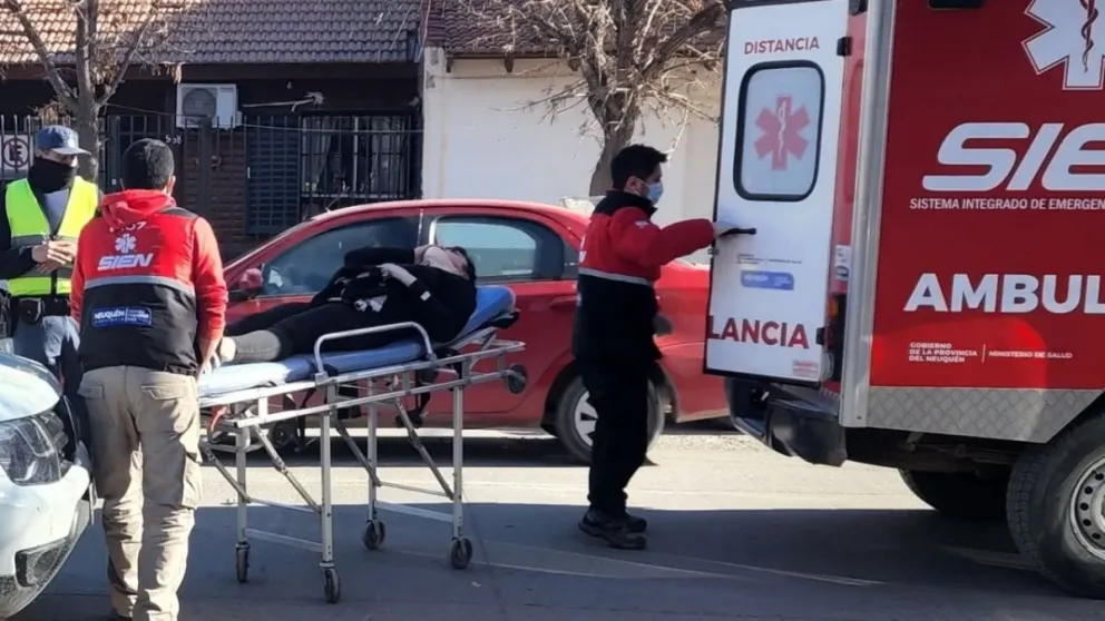 Un acto solidario que terminó mal: la atacó y le asestó cinco puñaladas