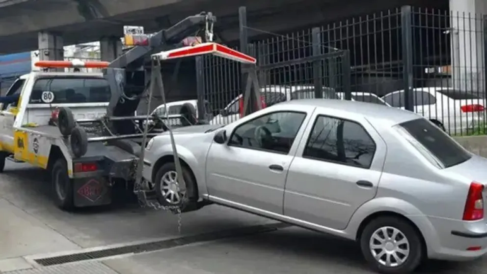 Las compañías de seguro ya no podrán dar el servicio de grúa y auxilio mecánico