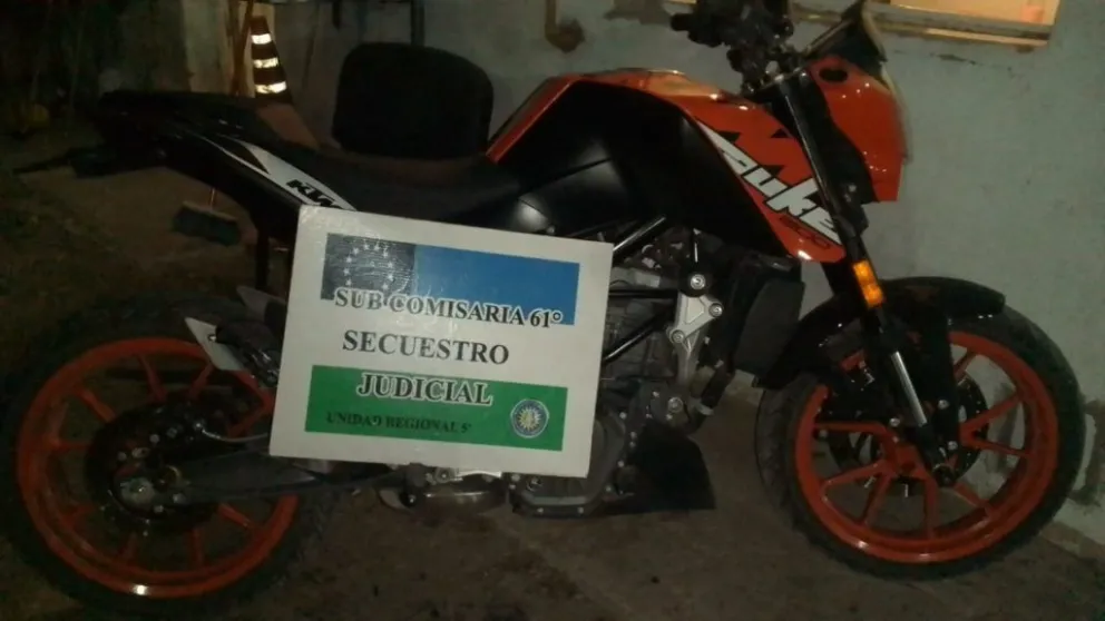 Secuestran una moto que había partipado en un robo calificado en las 1200