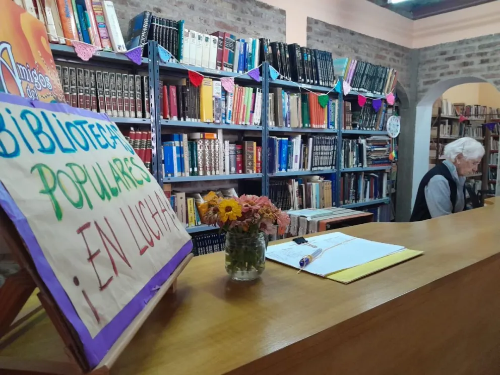 Biblioteca popular Amigos del Libro: 50 años de historia y compromiso