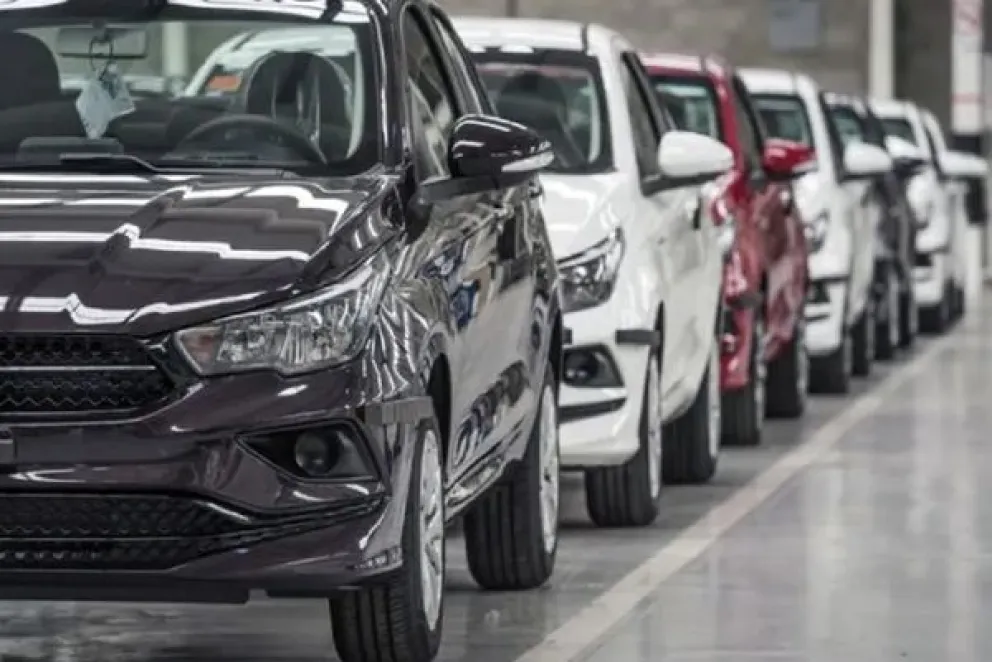 El Gobierno elimina el 40% de los registros del automotor en todo el país para reducir "costos burocráticos"