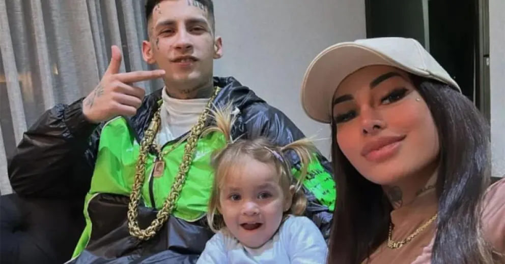 Tamara Báez pide cadena de oración por el estado de salud de su hija