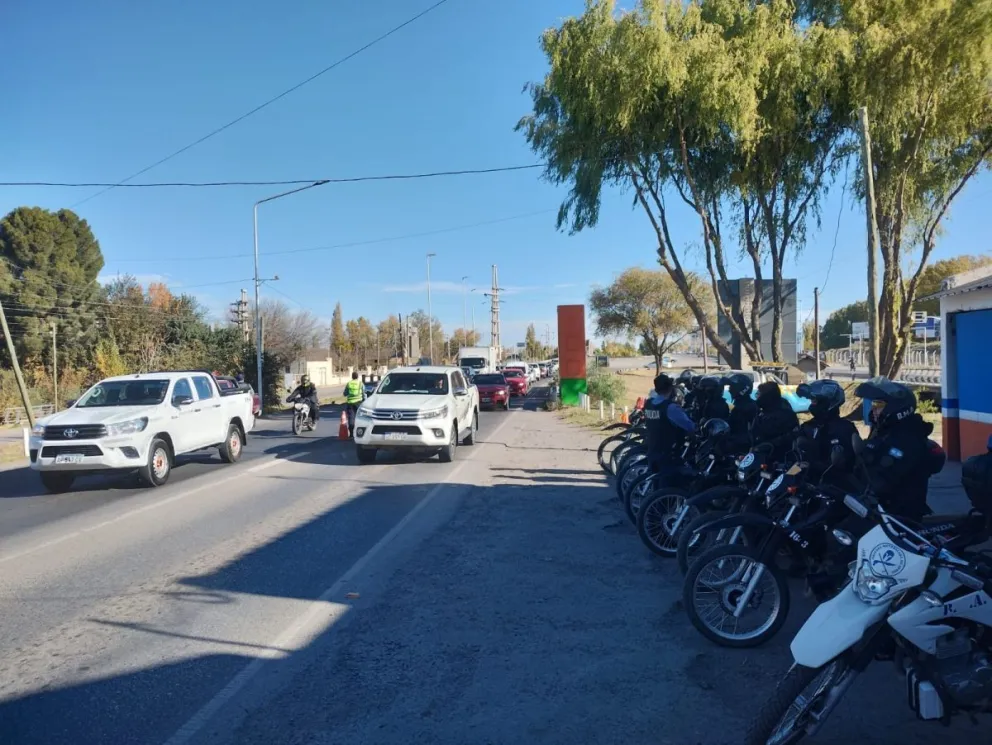La BMA llevó adelante un riguroso operativo sobre los puentes de ingreso a la ciudad 