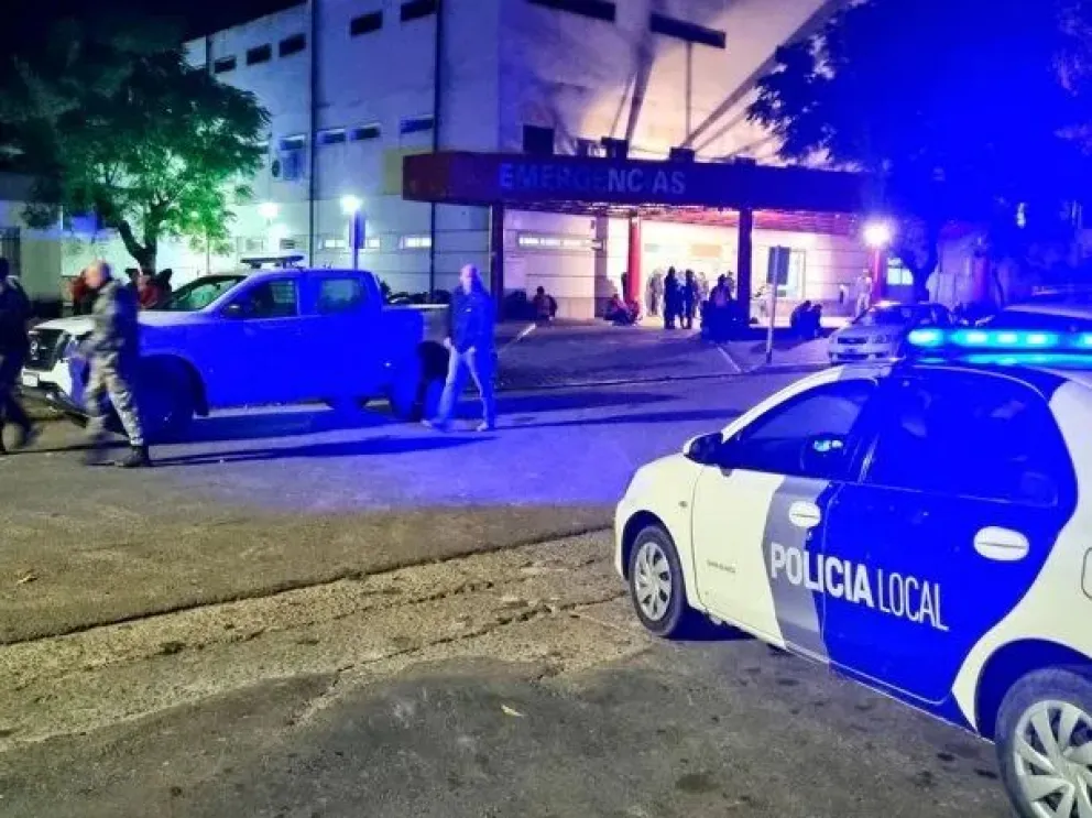 Abandonaron cuatro cuerpos sin vida en una camioneta frente a un Hospital Municipal