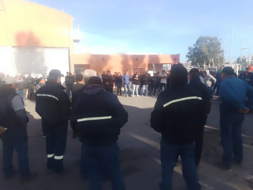 Trabajadores municipales de Sitramuci adhieren al paro de mañana