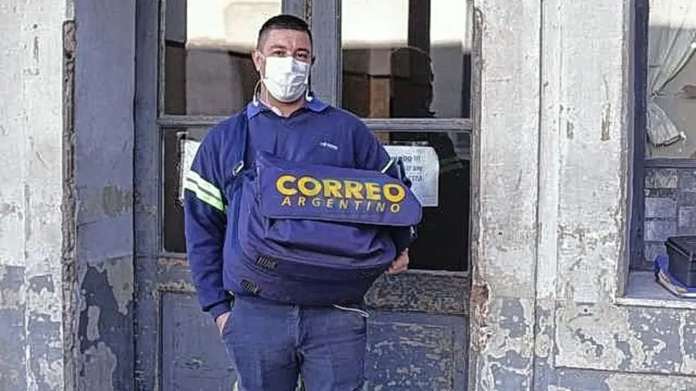 Polémico cierre de sucursales de Correo: “¿Cuál es el achique? ¿Tres empleados?”