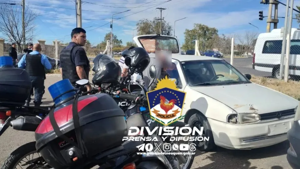 Atraparon a dos ladrones en pleno acto delictivo en un supermercado 
