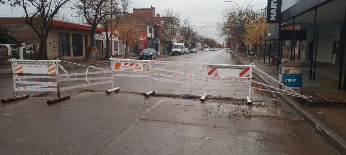 Se&ntilde;alizaci&oacute;n de pozo en calle Esmeralda