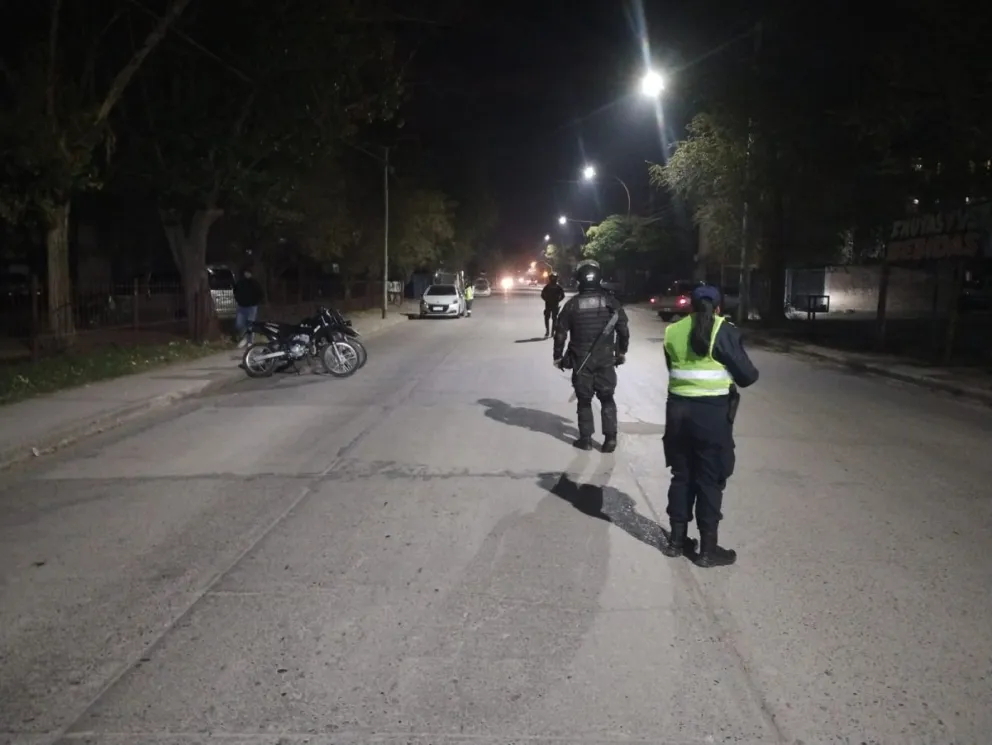 Controles en la ciudad con demora de personas, secuestro de vehículos y alcoholemias positivas 