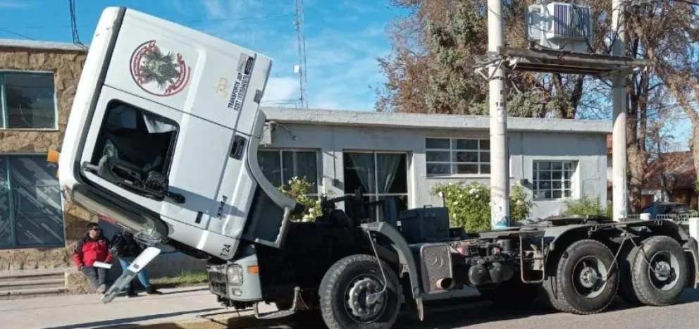 Secuestran un camión durante un intenso control vehicular en la vía pública y en agencias de venta