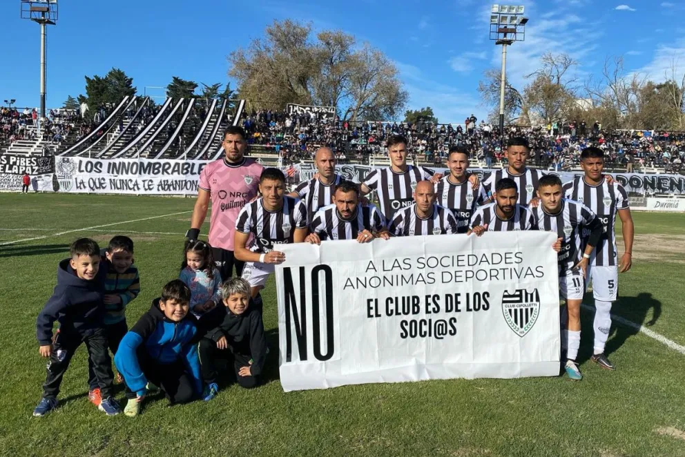 Cipolletti se enfrenta a dos partidos claves en los próximos días y define su futuro en el torneo 