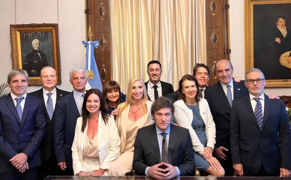 El Gobierno dio a conocer cuánto cobra Javier Milei y su Gabinete