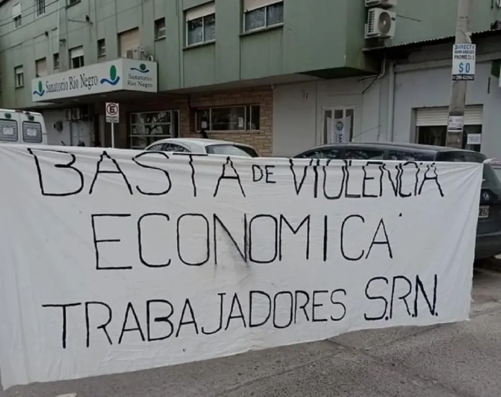 Se agrava el conflicto en el Sanatorio Río Negro 