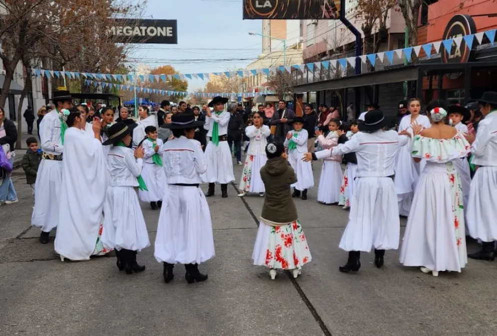 Habrá vigilia para festejar el 25 de mayo en Cipolletti