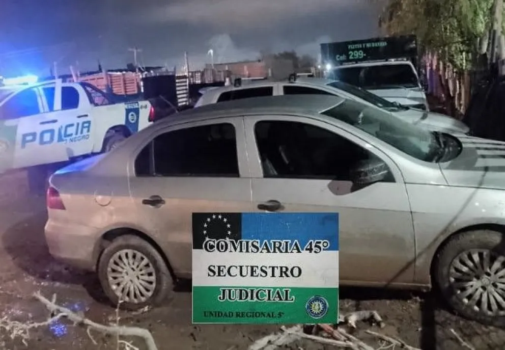 Amenazaron a su nieto con un arma y le robaron el auto