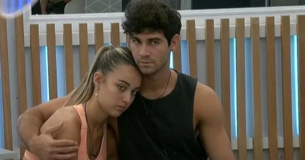 Noche de pasión de Nicolás y Florencia en Gran Hermano es interrumpida por un jugador