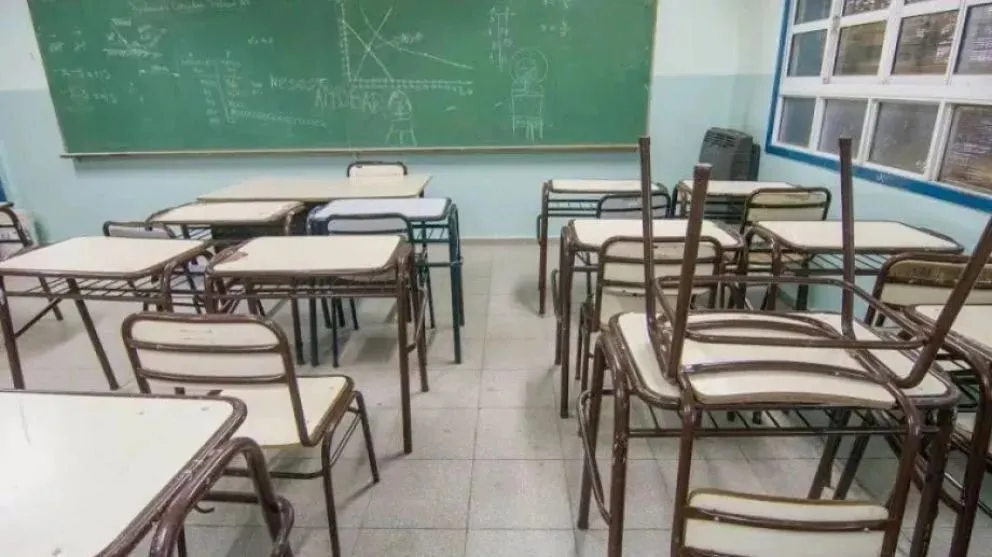 Hay paro en todos los niveles contra los recortes de Milei en la educación