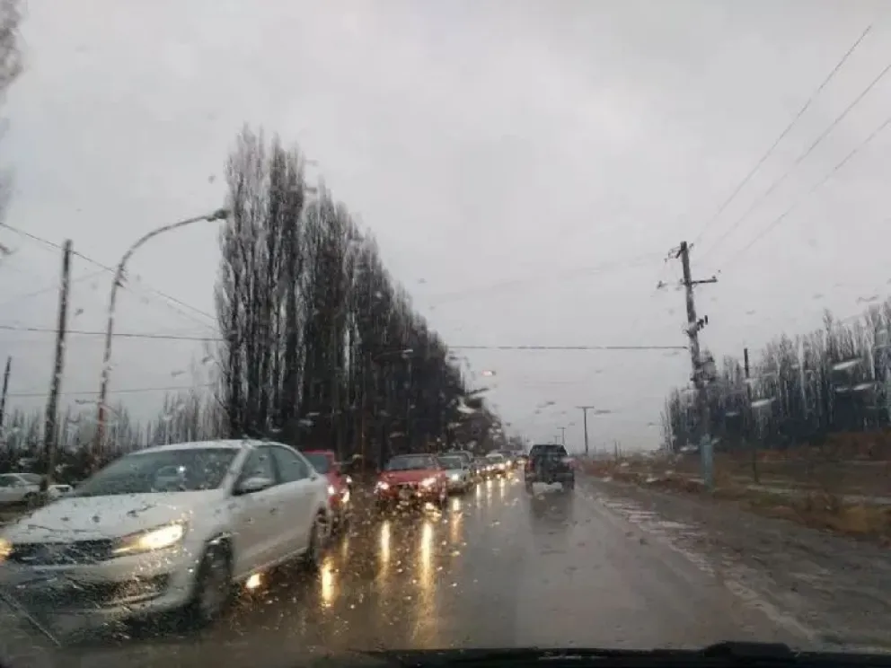¡Qué frío! ¿Podría llegar la nieve al Alto Valle este fin de semana? 