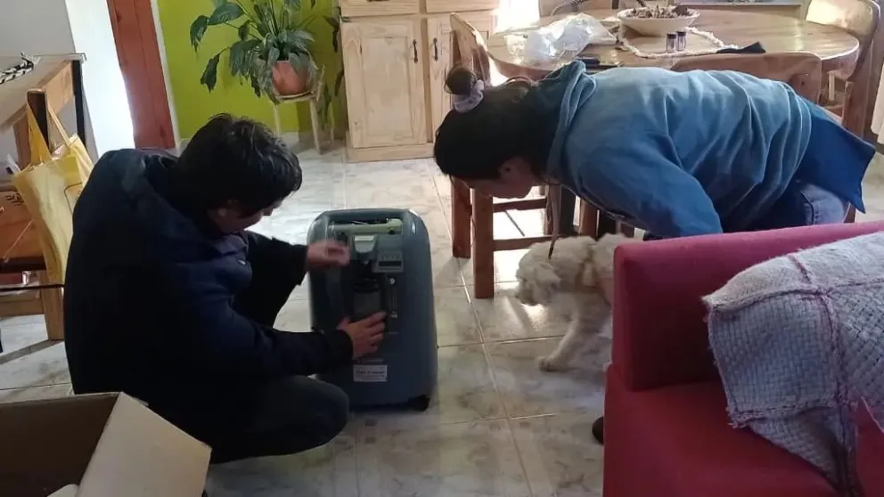 Entrega y calibración de equipos de oxigenoterapia por parte del IPROSS a afiliados