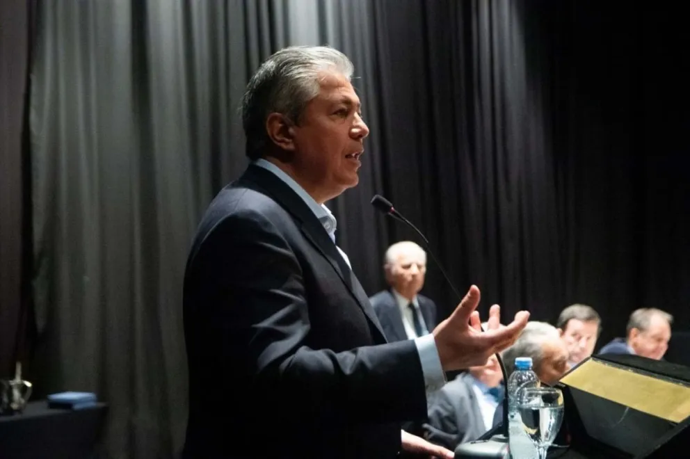 Figueroa destaca la importancia de exportar GNL desde el puerto de Río Negro y lograr un proyecto net zero