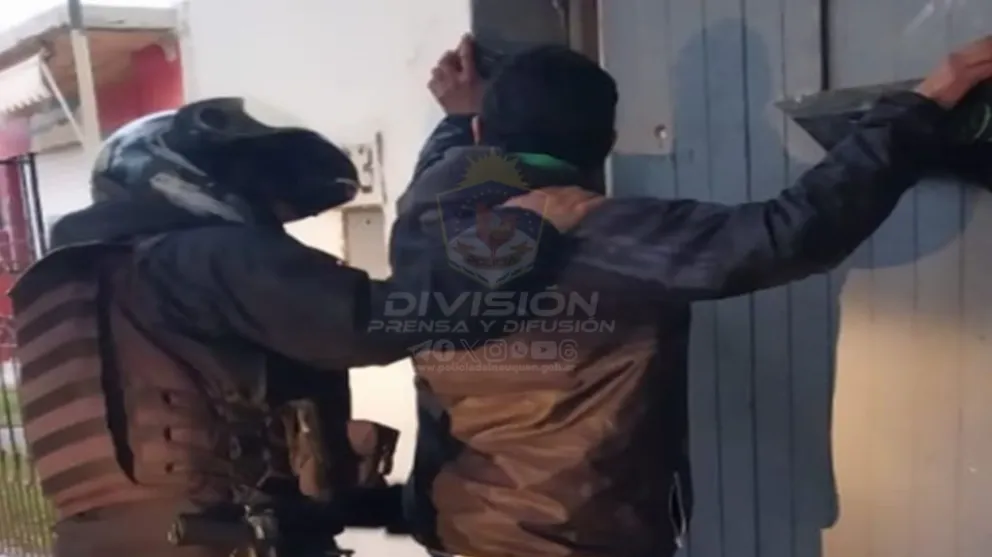 Un sujeto con varios pedidos de captura fue demorado y detenido  