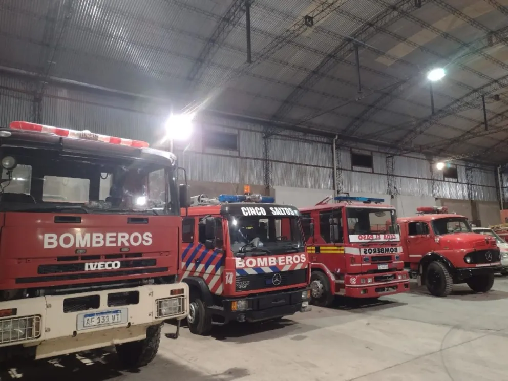 ¿Queres convertirte en bombero por un día? Sumate a los festejos en el cuartel de Cinco Saltos