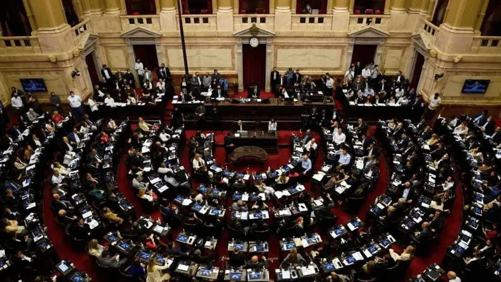 Tras meses de congelamiento, los diputados recibirán un incremento de sueldo del 80%