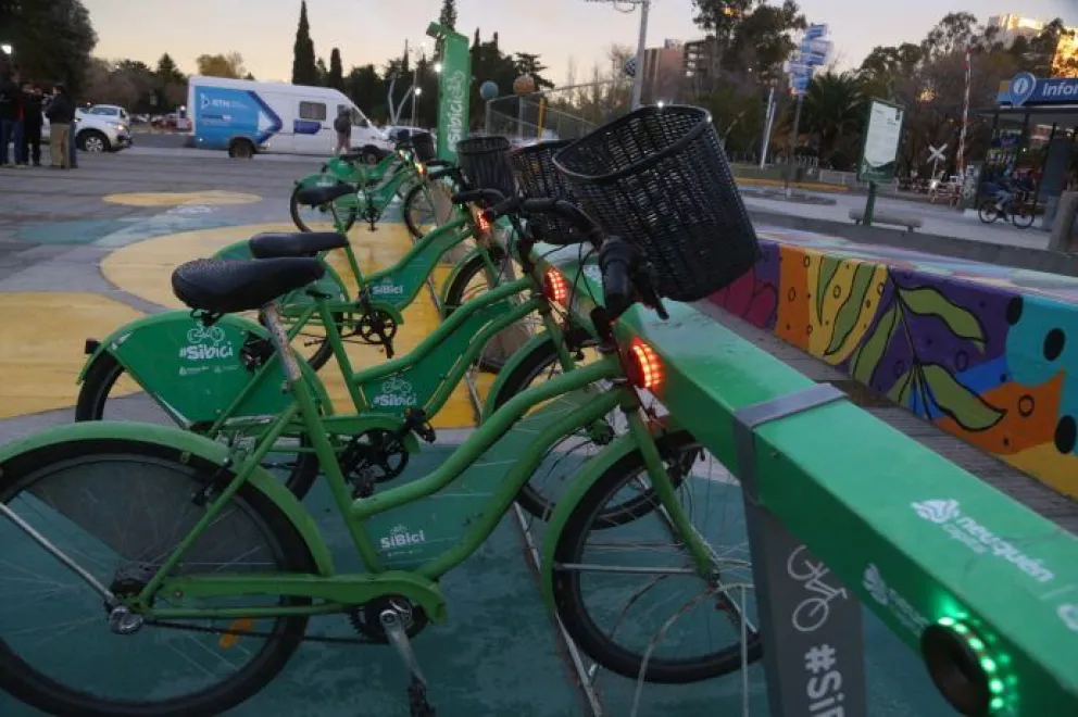 Vandalizaron una estación de bicicletas públicas y el Municipio suspendió el servicio