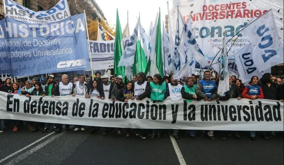 Gremios universitarios anunciaron un paro nacional de 48 horas: qué días 
