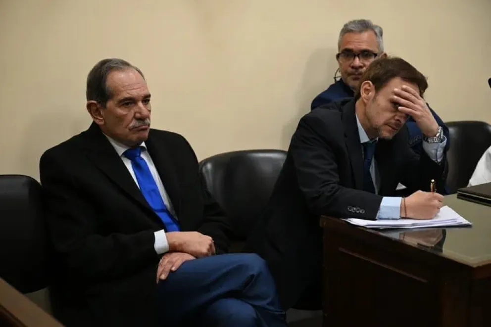 La fiscalía pidió que Alperovich sea condenado a 16 años y medio de prisión por abuso sexual