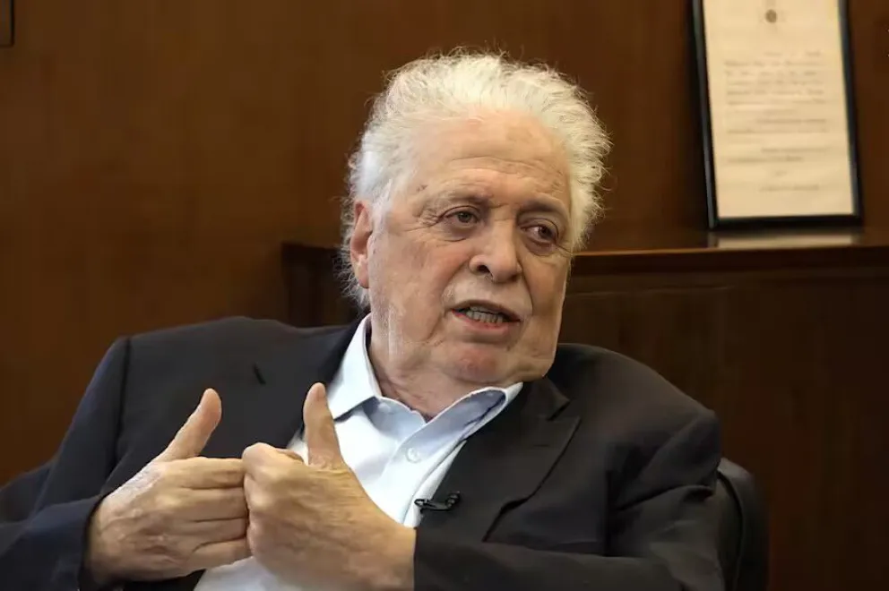 La fiscalía solicitó el procesamiento de Ginés González García en la causa del Vacunatorio VIP