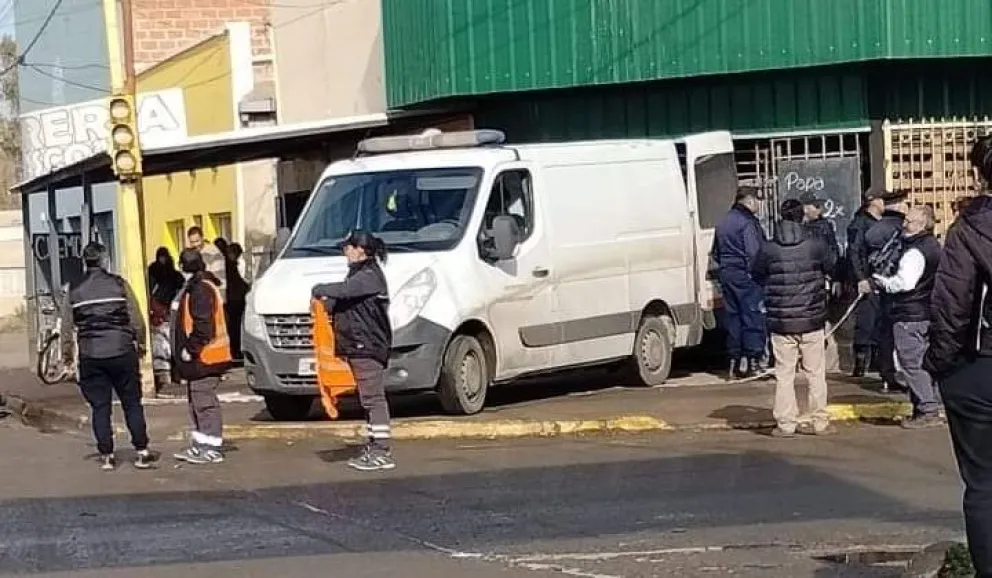 Entró a robar y terminó con una herida mortal por una reja: quien era el hombre