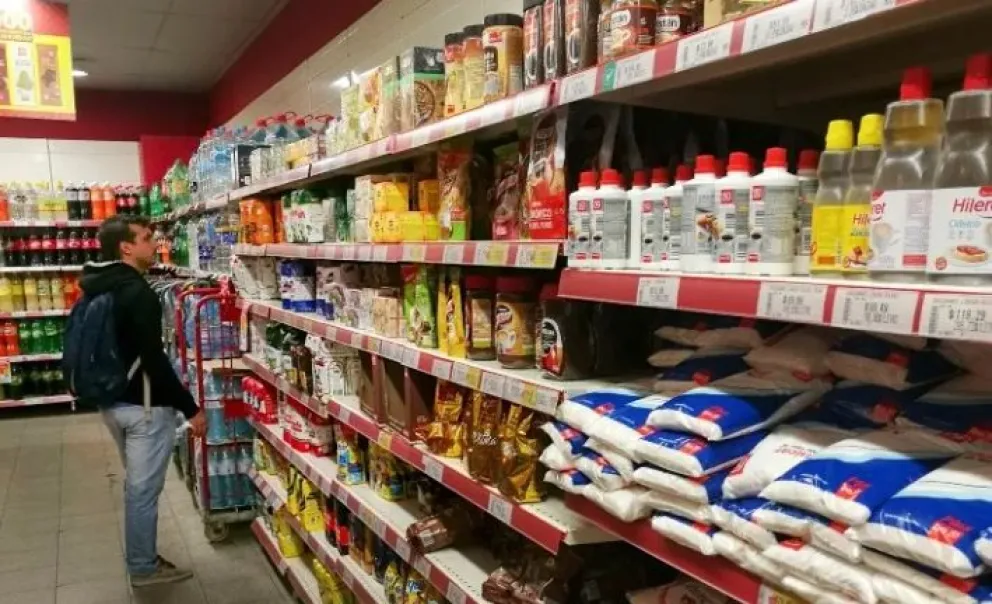 Se agudiza la crisis: fuerte desplome en las ventas de supermercados