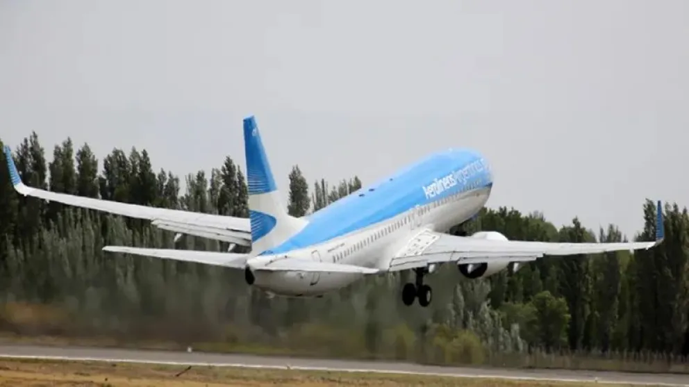 La justicia ratificó que Aerolíneas deberá indemnizar a una pasajera por la cancelación de vuelos