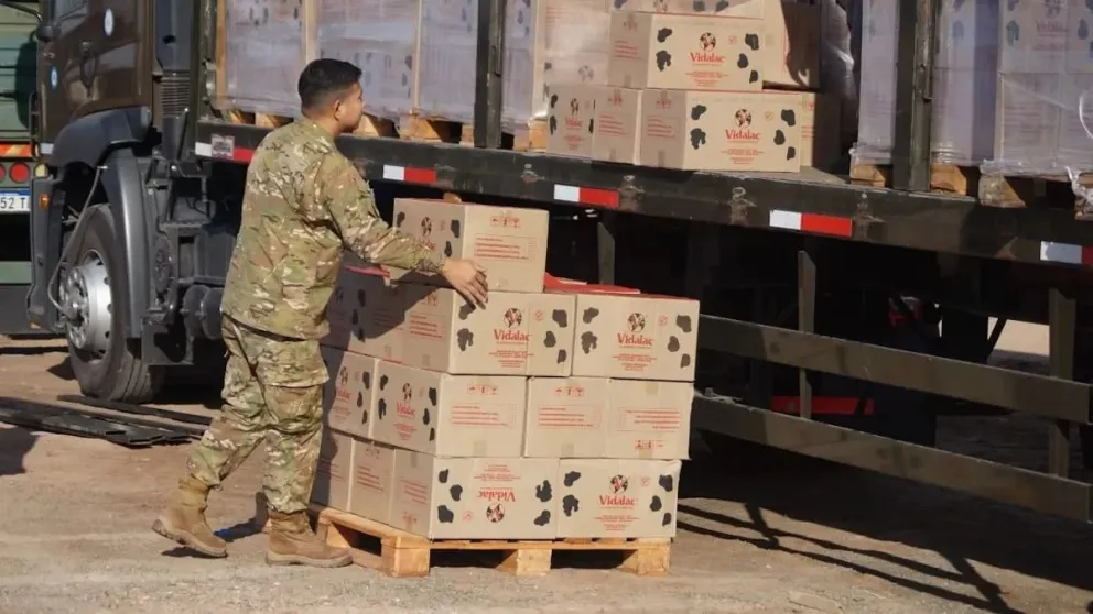 Llegaron más de 60 mil kilos de leche en Cipolletti a la Fundación CONIN