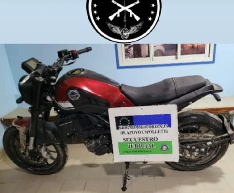 Operativo policial en Cipolletti: una motocicleta con pedido de secuestro fue localizada