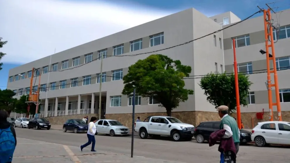 Realizaron la primera ablación de córneas en un Hospital de la región 