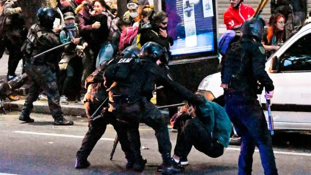 Represión en el Congreso: Servini liberó a 11 de los 16 detenidos que aún estaban presos