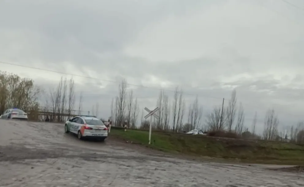 Dramático: un patrullero volcó en plena persecución