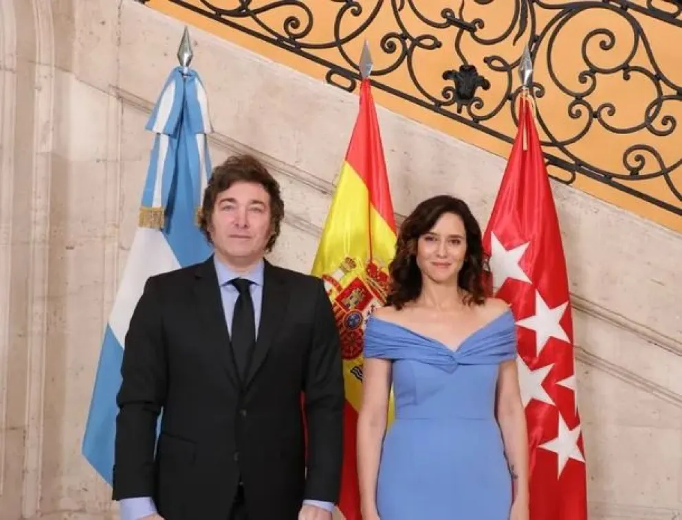 Reconocimiento de Díaz Ayuso a Milei genera controversia en España