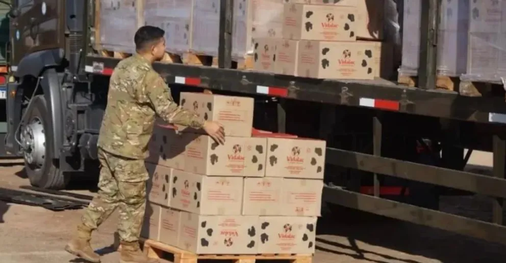 Comenzó el reparto de leche en la ciudad Cipolletti