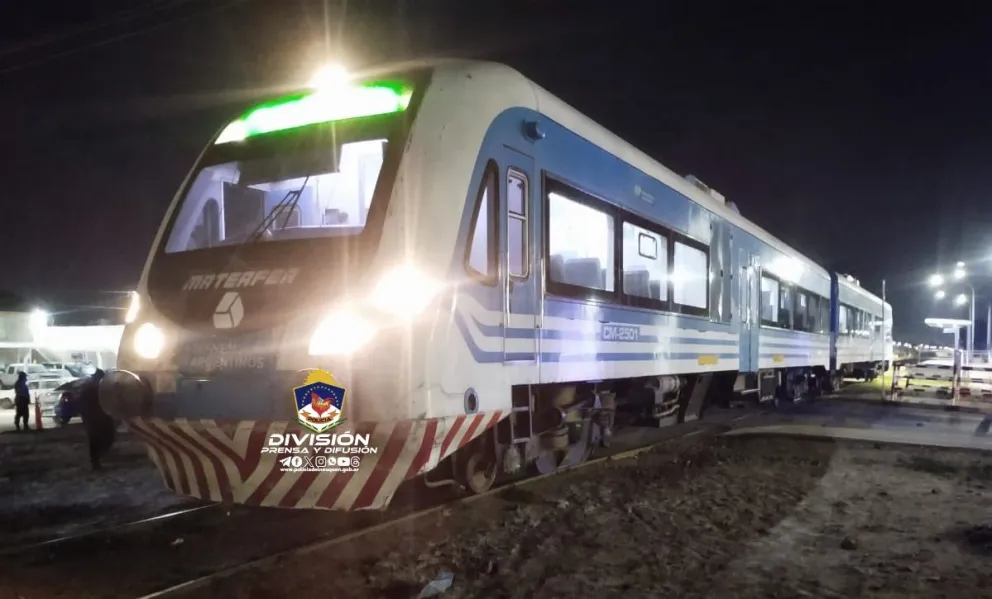 Chocaron al Tren del Valle y tuvo varias horas sin funcionar ¿qué fue lo que pasó?