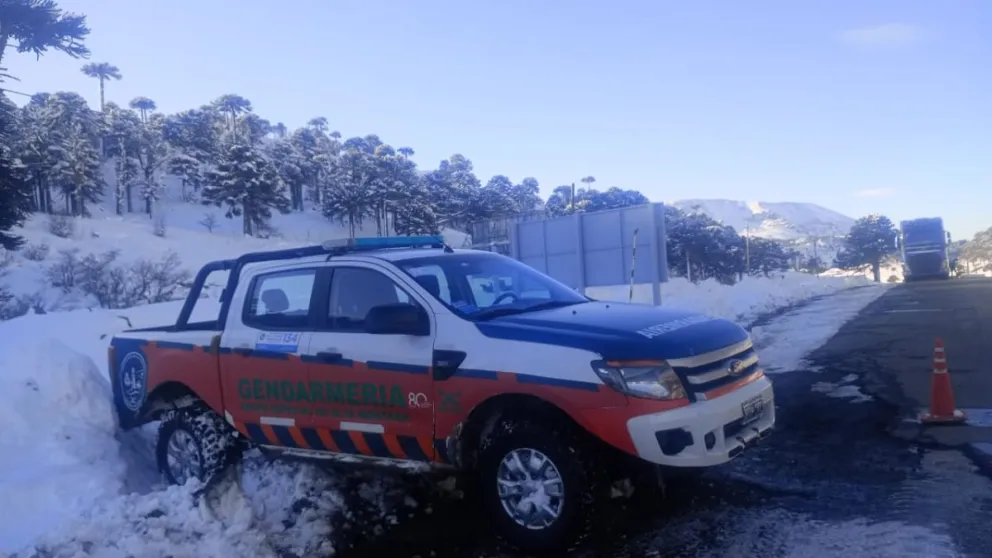 Un camionero se descompensó mientras esperaba la habilitación de la ruta