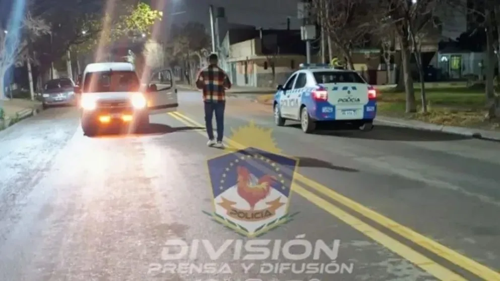Imputaron al policía que baleó a un motoquero por un incidente de tránsito