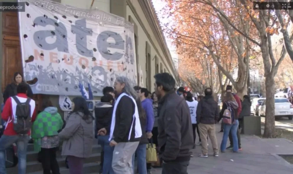 Presentismo docente: ¿Por qué el gremio lo rechaza y va al paro?
