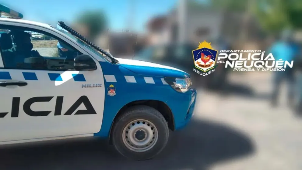 Tres sujetos fueron a amenazar a una familia a dos cuadras de la comisaría