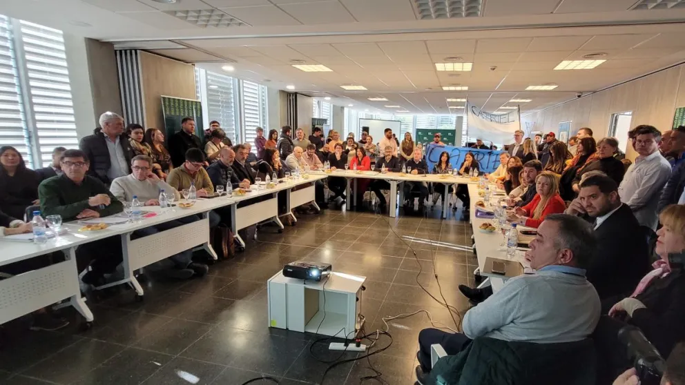 Amplían el debate por la Prórroga de Contratos Petroleros: Algunos puntos claves del proyecto