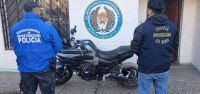 Realizaron dos allanamientos en el Mapu para secuestrar dos motos robadas