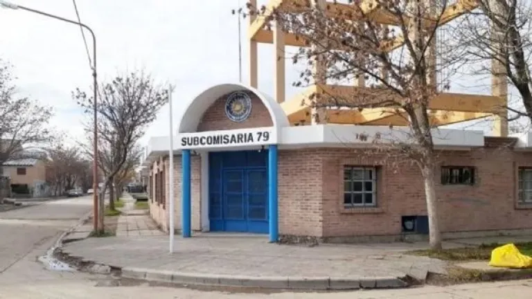 unidad 79 Cipolletti