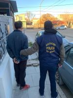 Operativo policial en Cipolletti: un detenido y varios elementos secuestrados
